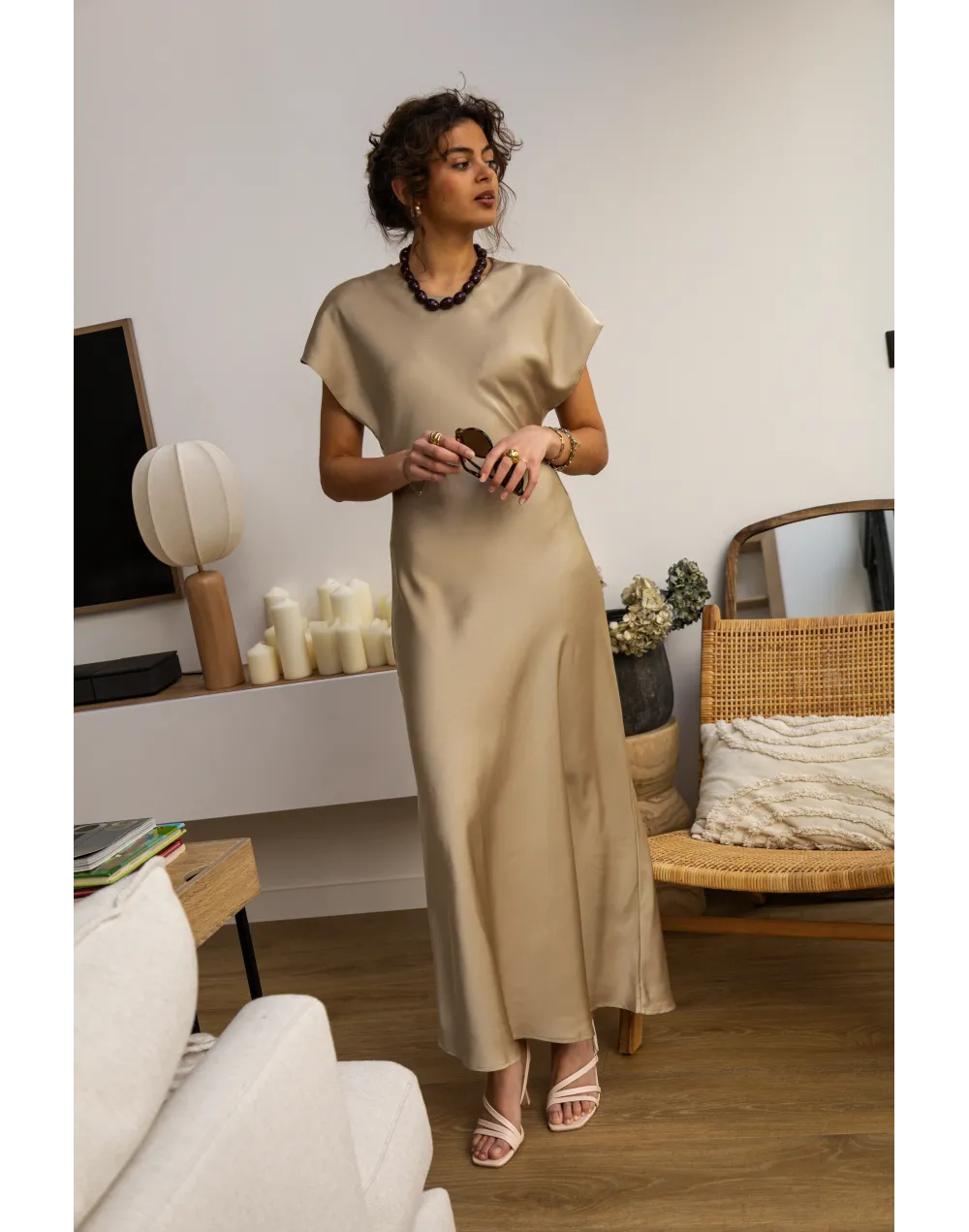 Robe Sarah